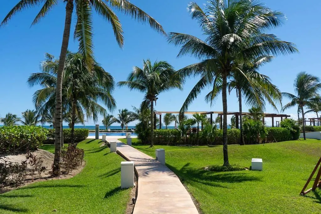 Amara By Andiani Aparthotel Cancún