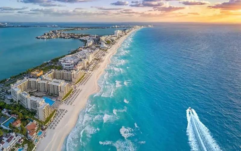Amara By Andiani Aparthotel Cancún