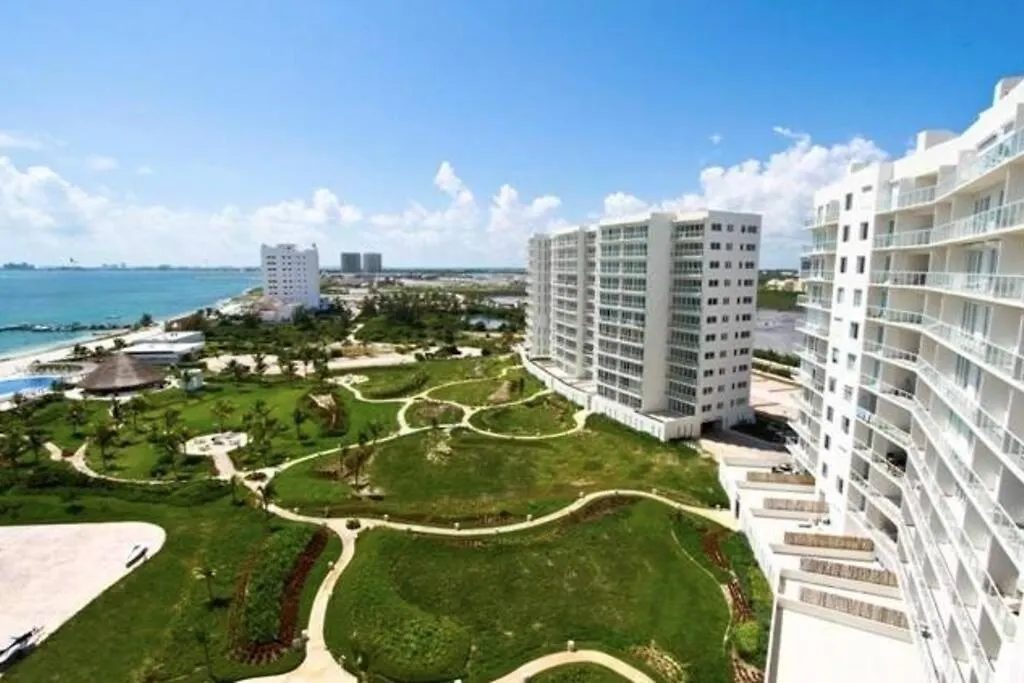 Amara By Andiani Aparthotel Cancun Mexico